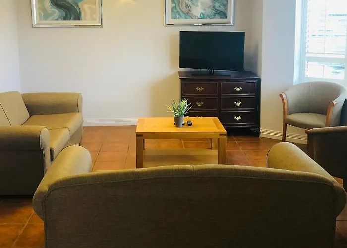 Отель Atlantic Лехинч