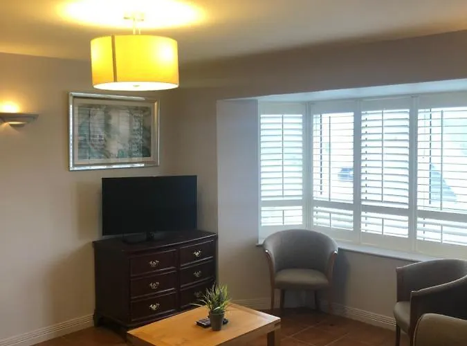 Отель Atlantic Лехинч